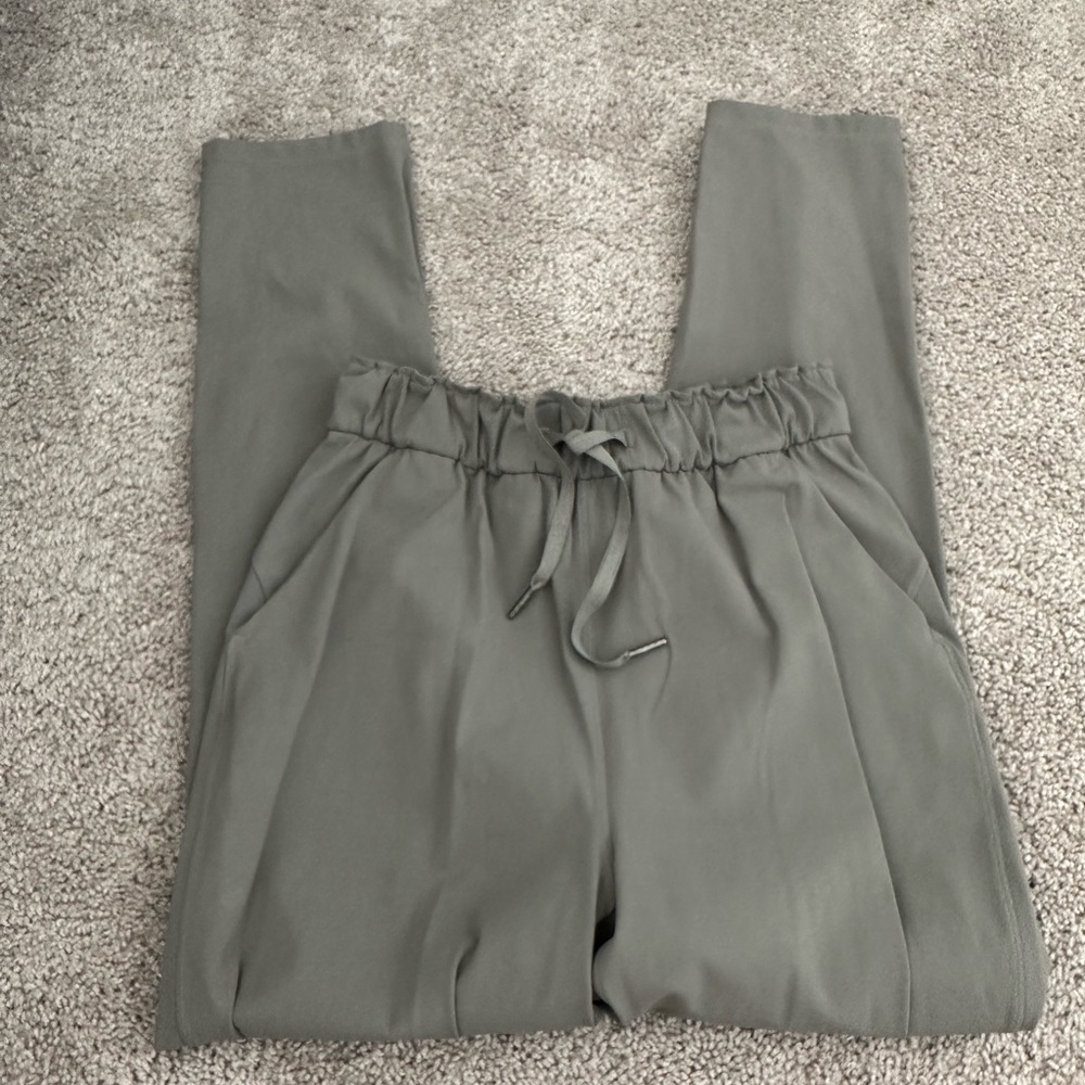 Lululemon High Rise Stretch 7/8 Pant